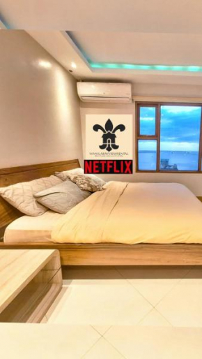 MANILA BAYVIEW RENTAL- LUXURY AND SUPERIOR 1 - 5 BEDROOM CONDOS WITH BALCONY POOL BAYVIEWS NETFLIX - Housekeeping Available-